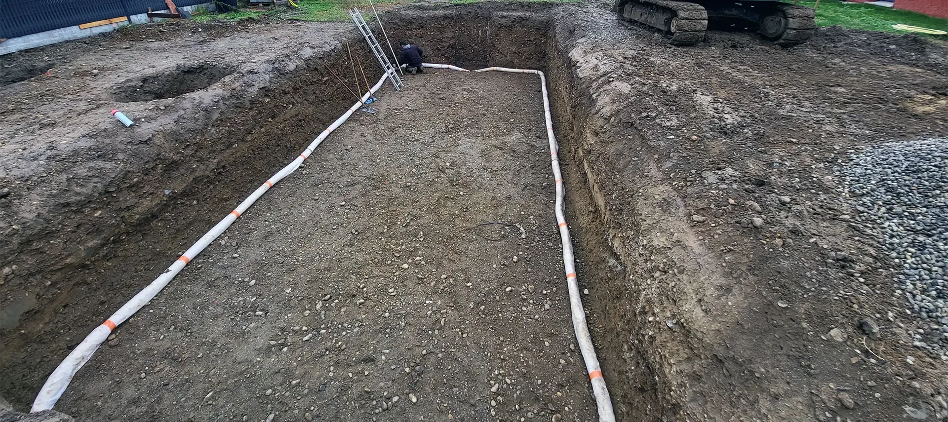a03-drain-de-piscine